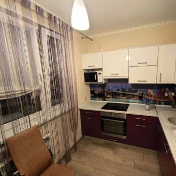 Сдается 1-комнатная квартира, 36 м²