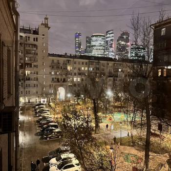 Сдается 1-комнатная квартира, 47 м²