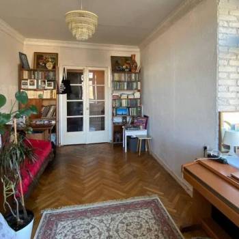 Сдается 1-комнатная квартира, 47 м²