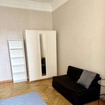 Сдается Комната, 90 м²