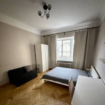 Сдается Комната, 90 м²