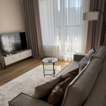 Сдается 2-х комнатная квартира, 53 м²