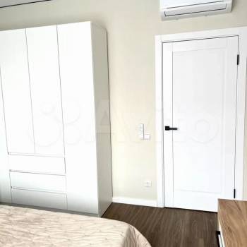 Продается 1-комнатная квартира, 37,6 м²