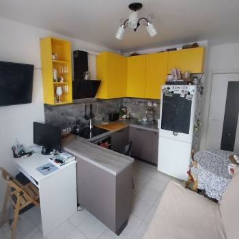Продается 1-комнатная квартира, 35,2 м²