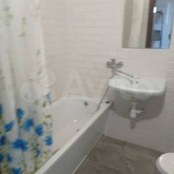 Сдается 1-комнатная квартира, 39,5 м²
