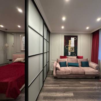 Продается 1-комнатная квартира, 42 м²