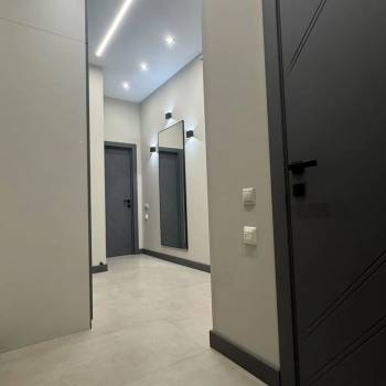 Сдается 2-х комнатная квартира, 65 м²