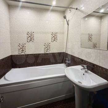 Продается 1-комнатная квартира, 37,9 м²