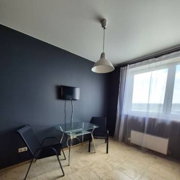Сдается 1-комнатная квартира, 40,6 м²