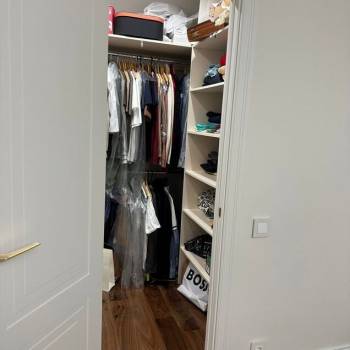 Продается 1-комнатная квартира, 50 м²