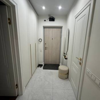 Продается 1-комнатная квартира, 50 м²