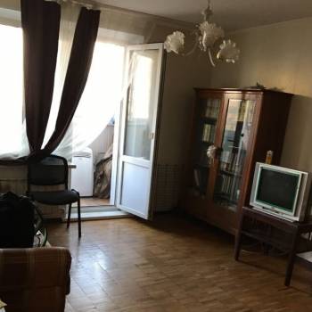 Продается 1-комнатная квартира, 35 м²