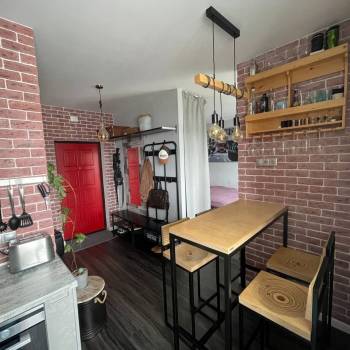 Продается 1-комнатная квартира, 27,6 м²