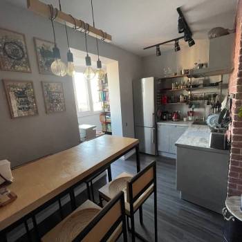 Продается 1-комнатная квартира, 27,6 м²