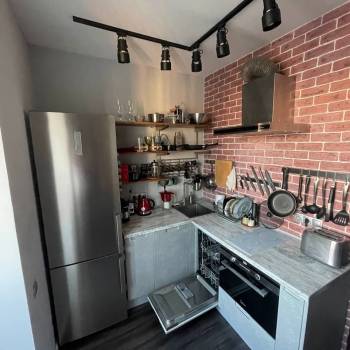 Продается 1-комнатная квартира, 27,6 м²
