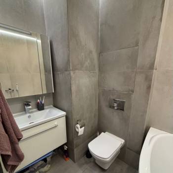 Продается 3-х комнатная квартира, 60 м²