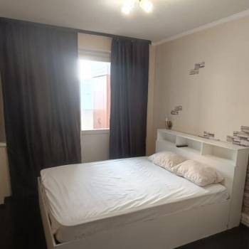 Сдается 2-х комнатная квартира, 60 м²