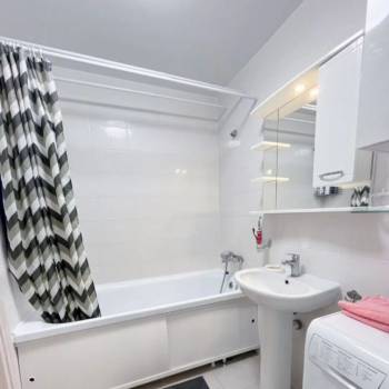 Сдается 2-х комнатная квартира, 42 м²
