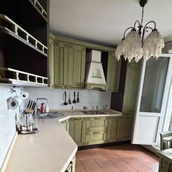 Продается 1-комнатная квартира, 44,18 м²
