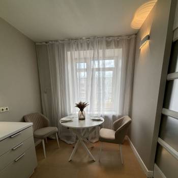 Сдается 1-комнатная квартира, 35 м²