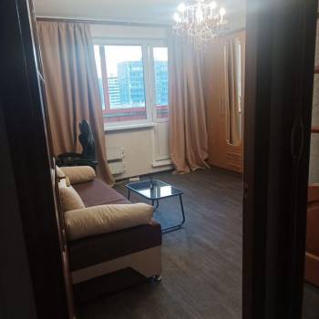 Сдается 1-комнатная квартира, 42 м²