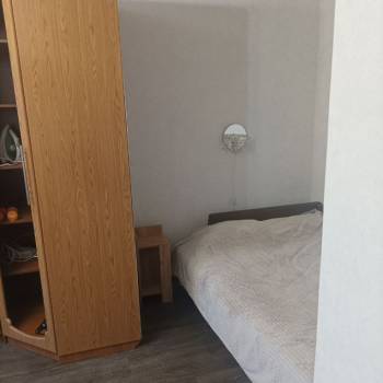 Сдается 1-комнатная квартира, 42 м²