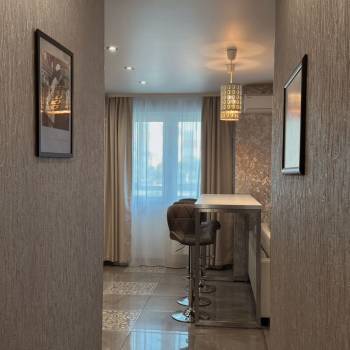 Сдается 1-комнатная квартира, 46 м²