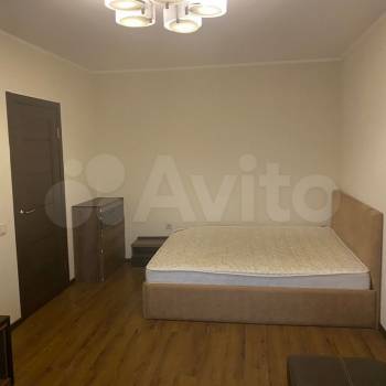 Сдается 1-комнатная квартира, 36 м²
