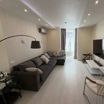Сдается 2-х комнатная квартира, 65 м²