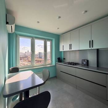 Сдается 2-х комнатная квартира, 61 м²
