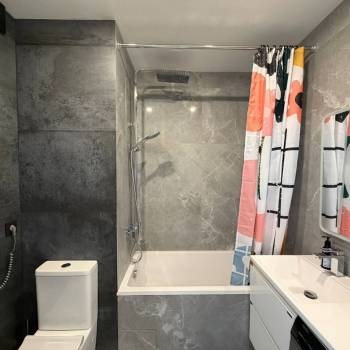 Сдается 2-х комнатная квартира, 61 м²
