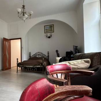 Продается 2-х комнатная квартира, 70 м²