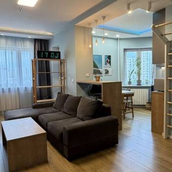 Продается 2-х комнатная квартира, 56,2 м²