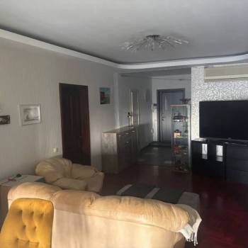 Продается 2-х комнатная квартира, 96 м²