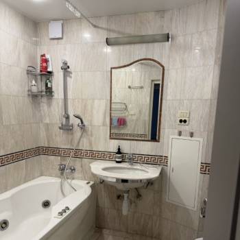 Сдается Многокомнатная квартира, 70 м²