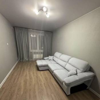 Продается 2-х комнатная квартира, 61 м²