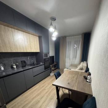 Продается 2-х комнатная квартира, 61 м²