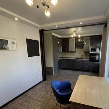 Продается 2-х комнатная квартира, 38 м²