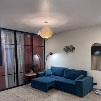 Продается 2-х комнатная квартира, 72,5 м²
