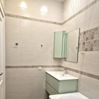 Продается 2-х комнатная квартира, 60 м²