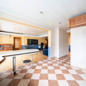 Продается Многокомнатная квартира, 162,1 м²
