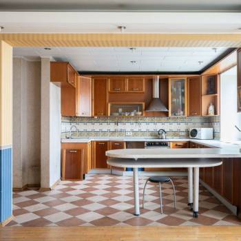 Продается Многокомнатная квартира, 162,1 м²