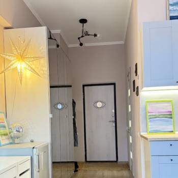 Продается 1-комнатная квартира, 18 м²