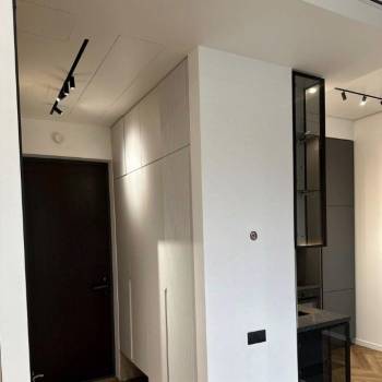 Продается 1-комнатная квартира, 36 м²