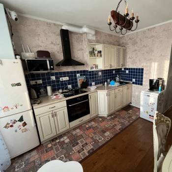Продается 1-комнатная квартира, 46,4 м²