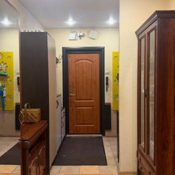 Продается 3-х комнатная квартира, 75,9 м²