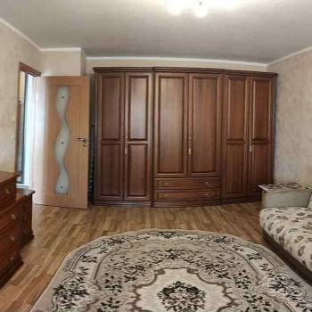 Сдается 1-комнатная квартира, 35 м²