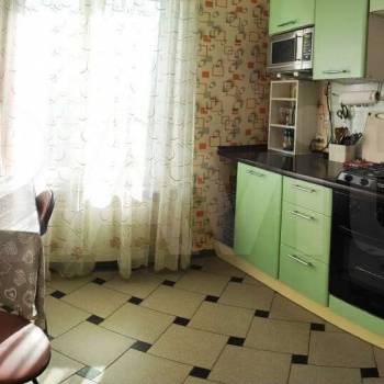 Сдается 1-комнатная квартира, 35 м²