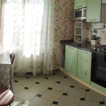 Сдается 1-комнатная квартира, 35 м²