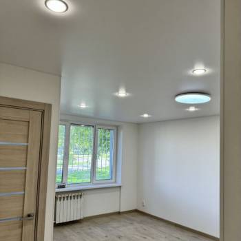 Продается 1-комнатная квартира, 32 м²